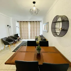 Delta Muga 2 - Apartamento En Primera Línea De Mar Con Vistas Al Mar Y Al Rio - Centro - Playa Apartamento